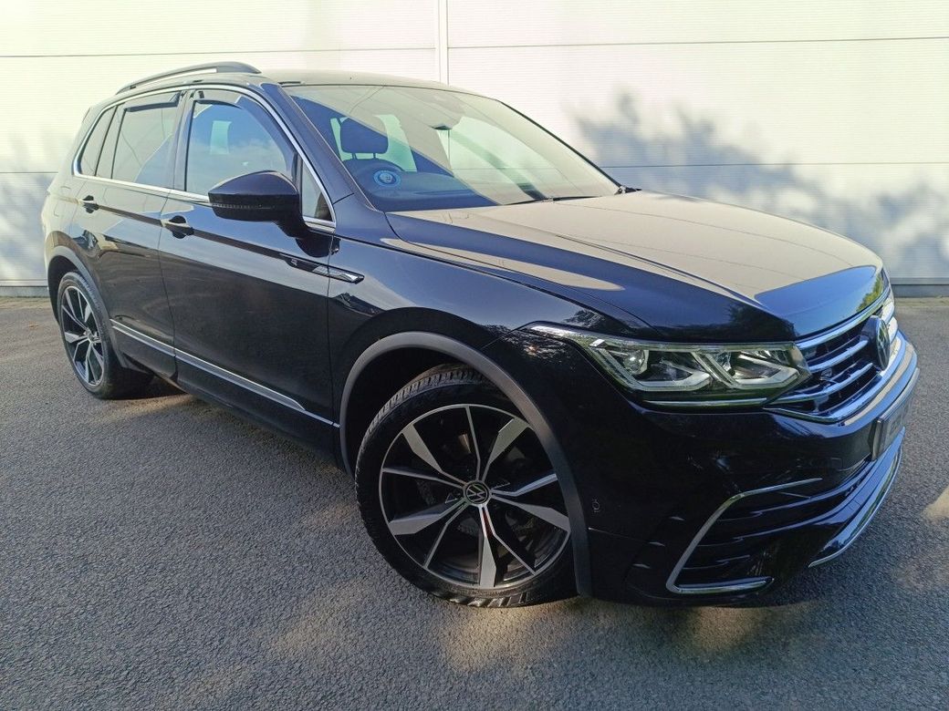 Image for 2023 Volkswagen Tiguan 2.0 TDI 150HP R-Line Leather interior Mint