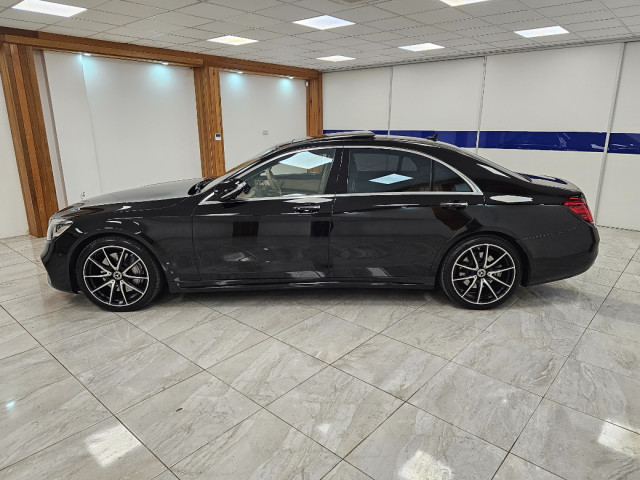 Image for 2020 Mercedes-Benz S Class LOW LOW LOW MILES !