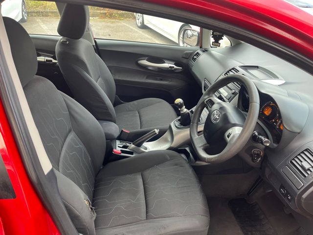 Image for 2011 Toyota Auris MC 1.4D4D Terra 5DR