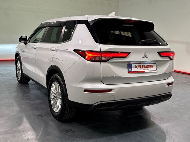 Image for 2022 Mitsubishi Outlander 2.4L PETROL PLUG-IN HYBRID AUTOMATIC - CRUISE CONTROL - HEATED SEATS - REVERSE CAMERA/360 CAMERA