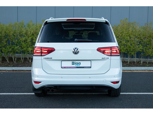 Image for 2016 Volkswagen Touran 2.0 TDI - 7 Seat - Sunroof 