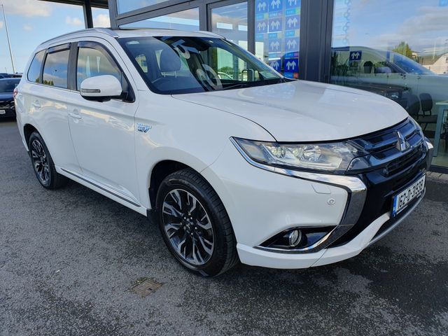 Image for 2016 Mitsubishi Outlander 2.0 PHEV *SUNROOF* FULL LEATHER