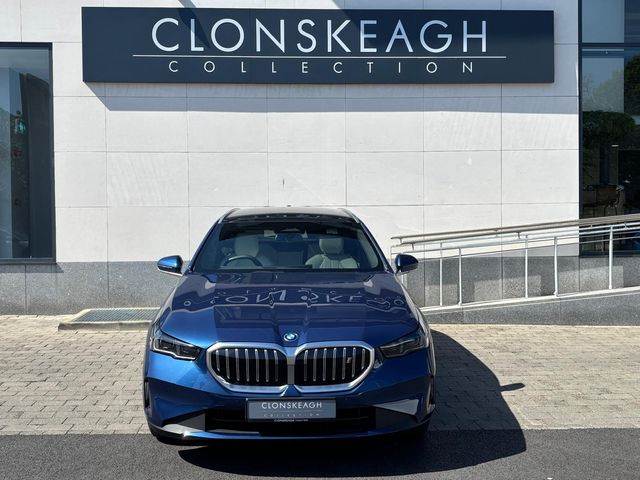 Image for 2024 BMW i5 EDRIVE40 SPORT, PAN ROOF, WHITE INTERIOR