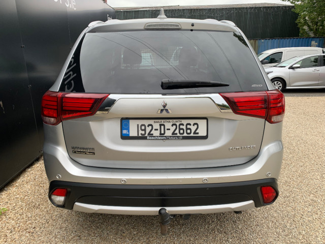 Image for 2019 Mitsubishi Outlander 2.2 DI-D 4WD COMMERCIAL // NO VAT // 07/27 CVRT // GREAT CONDITION // CRUISE, REVERSE CAMERA AND AIR CON // 