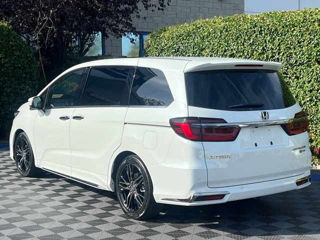 Image for 2021 Honda Odyssey ABSOLUTE EX 7-SEATER 2.0 HYBRID AUTO // HALF LEATHER HEATED SEATS // 360 SURROUND PARKING CAMERAS // 18" ALLOYS 