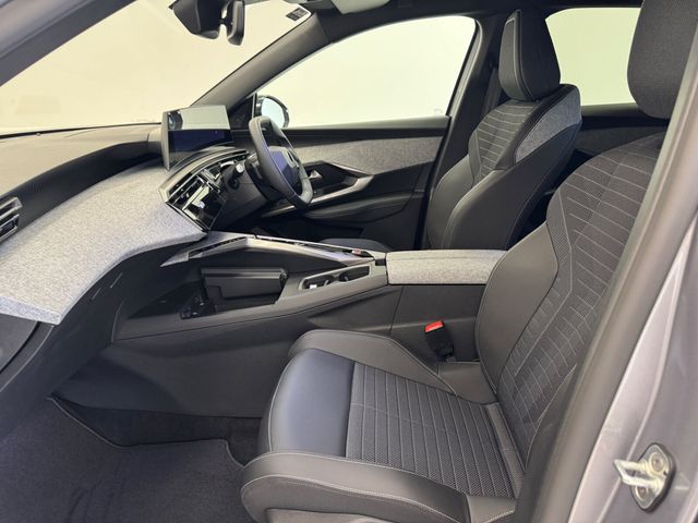 Image for 2025 Peugeot 3008 BEV 73kWH 210BHP Allure