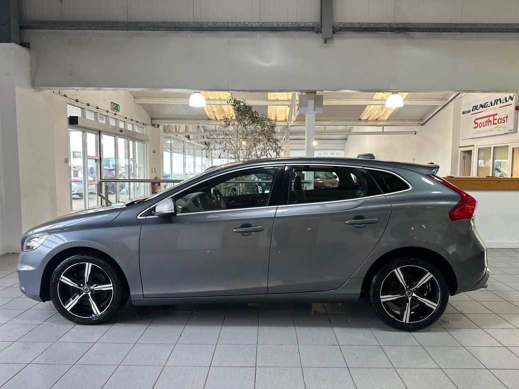 Image for 2016 Volvo V40 2.0 D4 R-design 190BHP 5DR