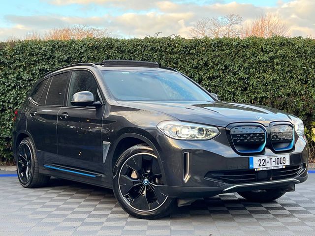 Image for 2022 BMW iX3 IX3 // OPENING PAN ROOF // LEATHER HEATED SEATS // DIGITAL CLUSTER // APPLE CARPLAY/ANDROID AUTO