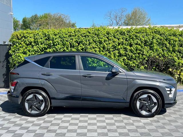 Image for 2026 Hyundai Kona E ADVANCE LONG RANGE 65.4 KWH // ONLY 3, 800 KM FROM NEW // HEATED SEATS // VIRTUAL COCKPIT 