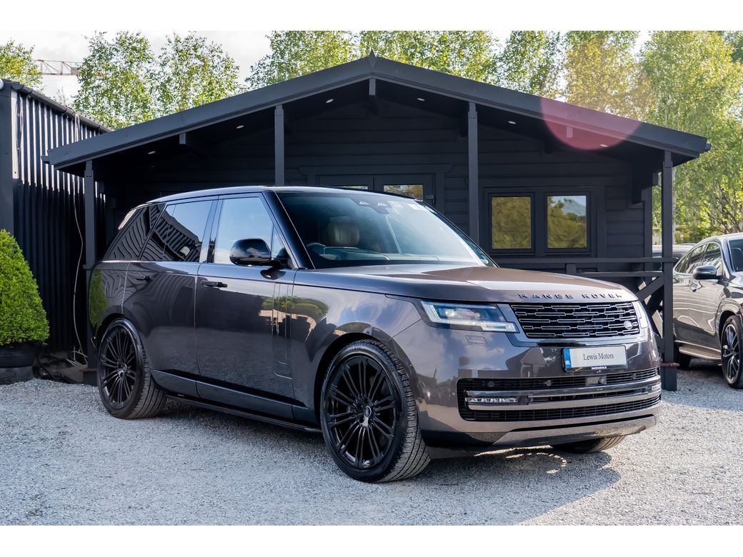 Image for 2024 Land Rover Range Rover AUTOBIOGRAPHY P460E, HUGE SPEC, MERIDIAN SURROUND, 360 CAMERA, 4 ZONE CLIMATE CONTROL, HEATED/ COOLED SEATS, RECLINE REAR SEATS, MASSAGE SEATS