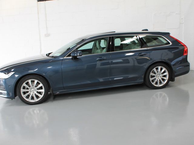 Image for 2020 Volvo V90 D4 MOM AT 5DR Auto