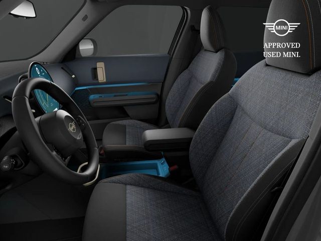 Image for 2026 Mini Countryman E Monochrome