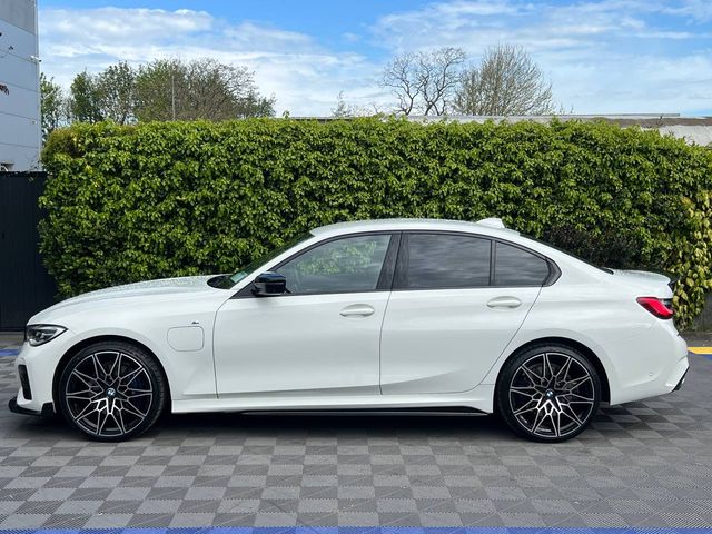 Image for 2020 BMW 3 Series 330e M-SPORT COMPETITION 2.0 HYBRID // SERVICE HISTORY // 360 PARKING CAMERAS // DIGITAL CLUSTER