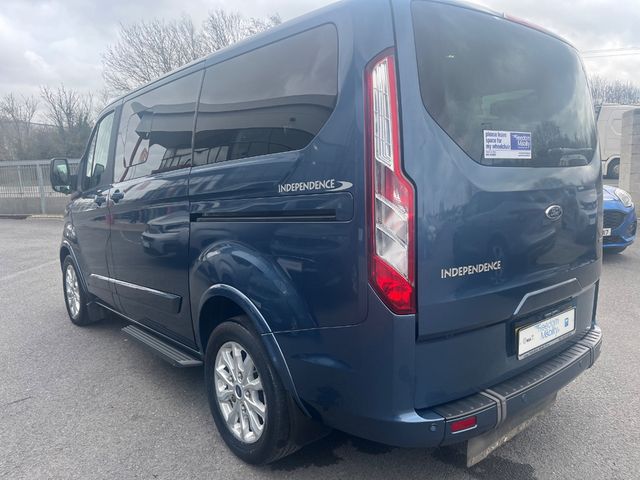 Image for 2019 Ford Tourneo Custom Lowered Floor Wheelchair Access