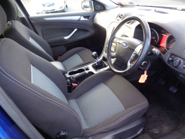 Image for 2015 Ford Mondeo 2.0 TDCI Zetec ECO BUS EDN 140PS 5DR