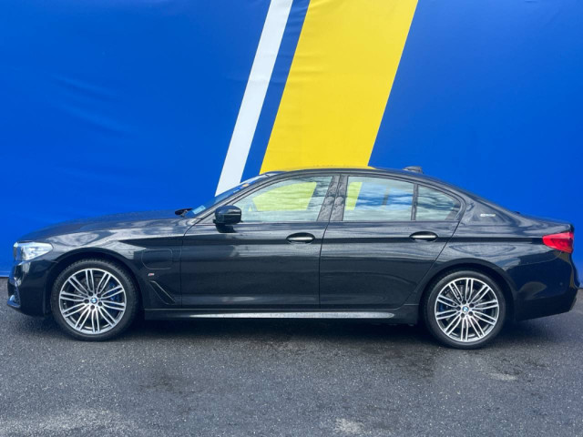 Image for 2017 BMW 5 Series 530E PLUG-IN HYBRID M-SPORT AUTO // DIGITAL SERVICE HISTORY // M-SPORTS HEATED SEATS // DIGITAL CLUSTER 