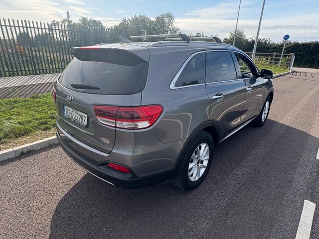 Image for 2016 Kia Sorento 162 Platinum 2.2D 7 Seater only 69000KM, Air Conditioning, Touch Screen Infotainment System, Rear Parking Sensors, Bluetooth