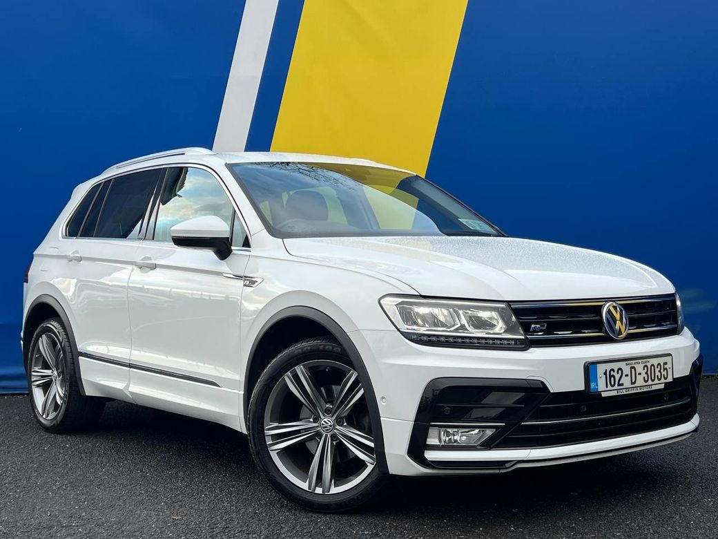 Image for 2016 Volkswagen Tiguan TIGUAN HIGHLINE R-LINE 2.0 TDI // SERVICE HISTORY // 19" R-LINE ALLOYS // APPLE CARPLAY/ANDROID AUTO // DIGITAL CLUSTER