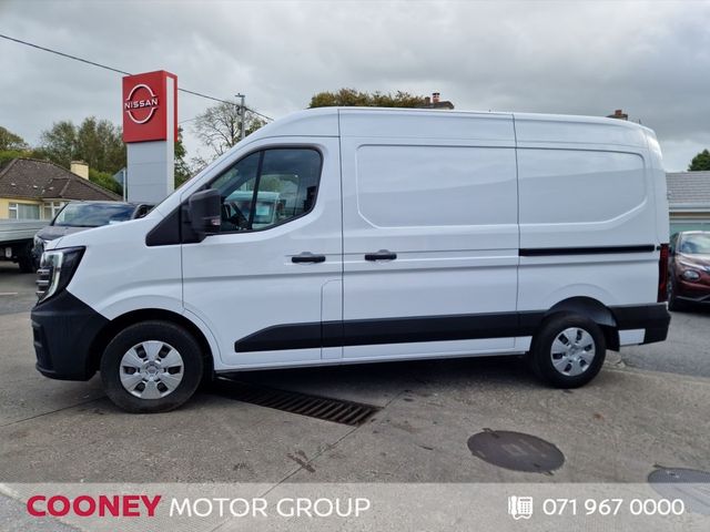 Image for 2026 Nissan Interstar L2H2 SV WITH 2ND SLIDER