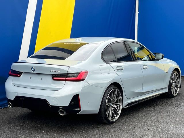 Image for 2023 BMW 3 Series 330e M-SPORT COMPETITION PACK 2.0 HYBRID // DIGITAL SERVICE HISTORY // VIRTUAL COCKPIT // LEATHER/ALCANTARA M-SPORT INTERIOR