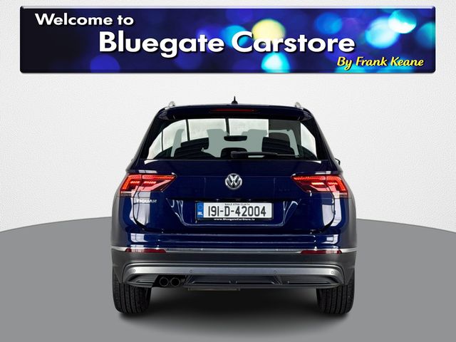 Image for 2019 Volkswagen Tiguan HIGHLINE 2.0 TDI MANUAL**PANORAMIC SUNROOF**ALACANTARA INTERIOR**FRONT HEATED SEATS**TOUCH SCREEN MEDIA DISPLAY**REVERSE CAMERA**PARKING SENSORS**MULTIFUNCTIONAL STEERING WHEEL**FINANCE ARRANGED**