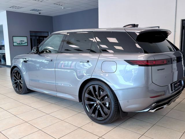 Image for 2025 Land Rover Range Rover Sport DYNAMIC SE P460E