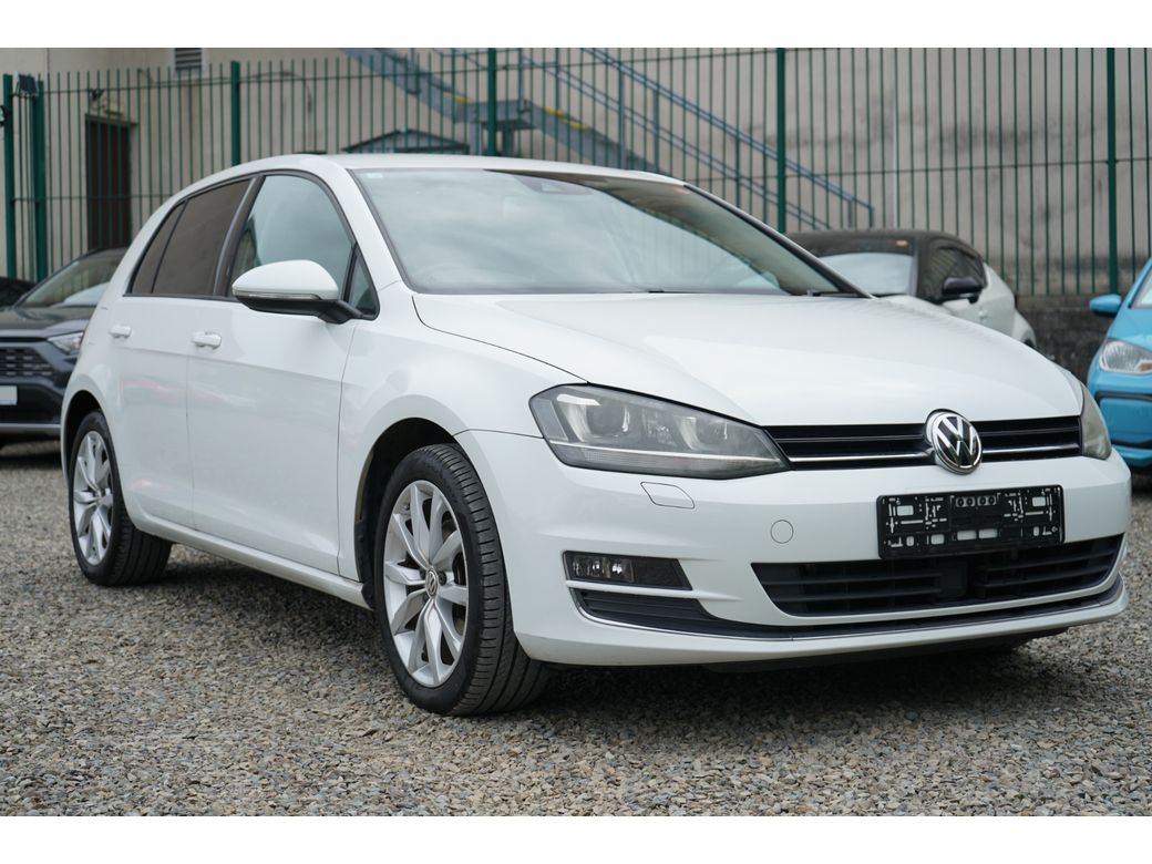 Image for 2015 Volkswagen Golf Highline 