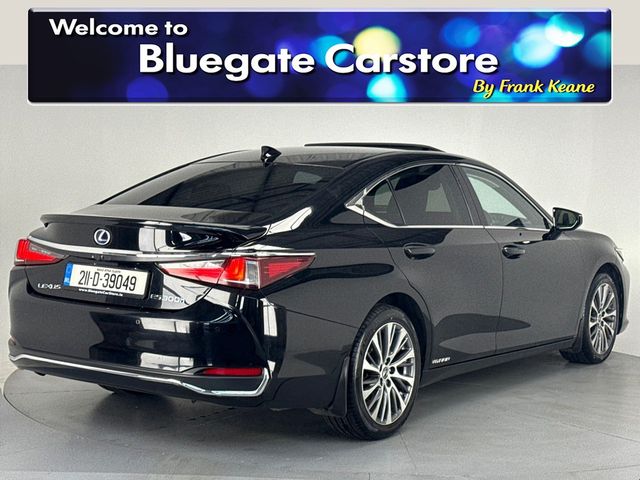 Image for 2021 Lexus ES 300h 2.5 ES 218BHP NEW NCT*BLACK LEATHER INTERIOR*FRONT HEATED SEATS*HEATED STEERING WHEEL*PANORAMIC SUNROOF*REVERSE CAMERA*DUAL CLIMATE CONTROL*DIGITAL MEDIA DISPLAY*SATNAV*18"ALLOYS*KEYLESS START*