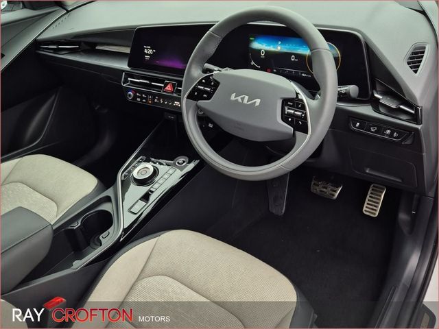 Image for 2025 Kia e-Niro Niro EV K4