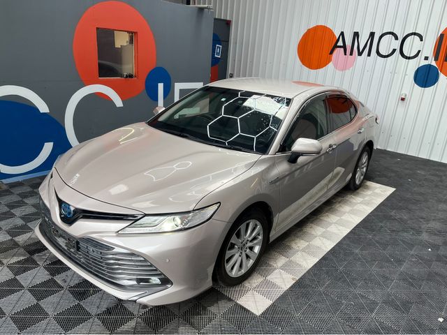Image for 2018 Toyota Camry ONLY €19950! TOYOTA CAMRY 2.5 HYBRID / 89K KMS / AUTOMATIC / HEATED AND ELECTRIC SEATS / REVERSE CAMERA / CRUISE CONTROL & MORE