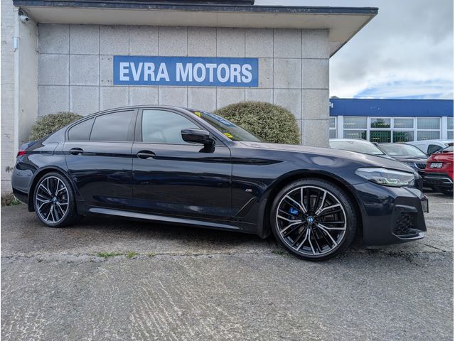 Image for 2023 BMW 5 Series 520D AUTOMATIC M-SPORT 2.0 DIESEL //HIGH SPEC//FULL LEATHER HEATED SEATS//SAT NAV//CRUISE CONTROL//