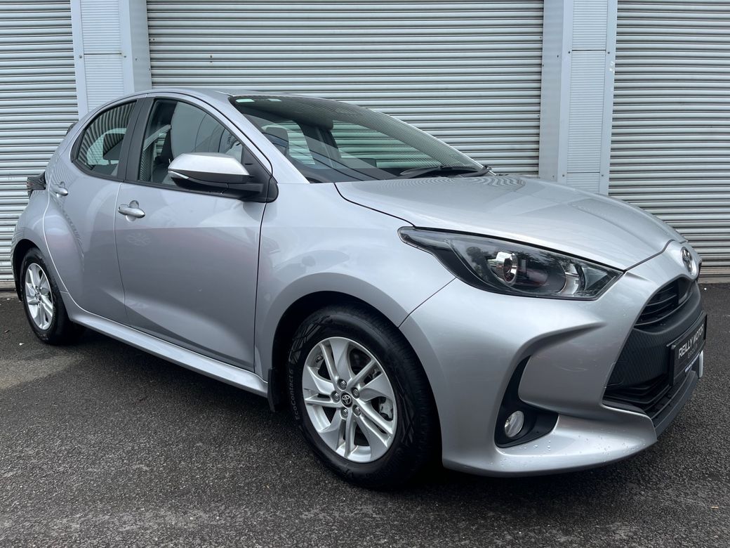 Image for 2024 Toyota Yaris 1.5 PETROL HYBRID LUNA