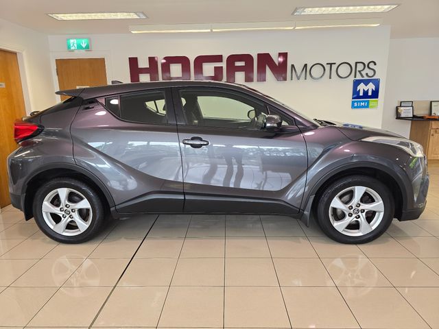 Image for 2016 Toyota C-HR 1.2T Luna 4DR