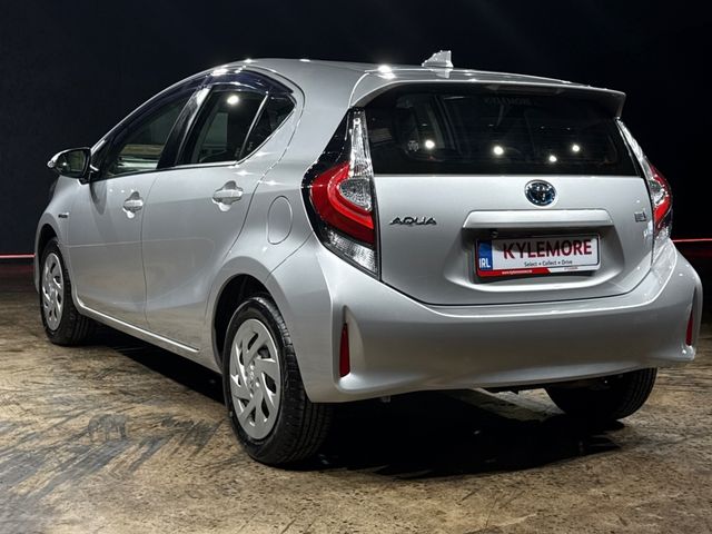 Image for 2019 Toyota Aqua 1.5 HYBRID AUTOMATIC - HEATING / AC CONTROLS