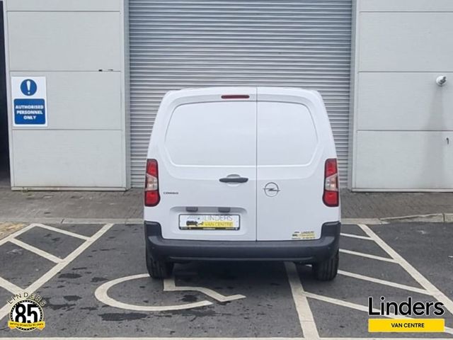 Image for 2026 Opel Combo KOMFORT AUTOMATIC 