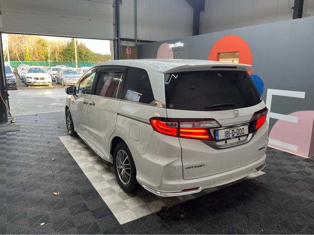 Image for 2018 Honda Odyssey 2018 HONDA ODYSSEY 2.0L HYBRID / 101K KMS / ADAPTIVE CRUISE CONTROL, REVERSE CAMERA & MORE