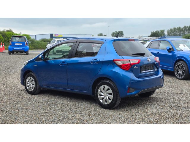 Image for 2017 Toyota Vitz Yaris