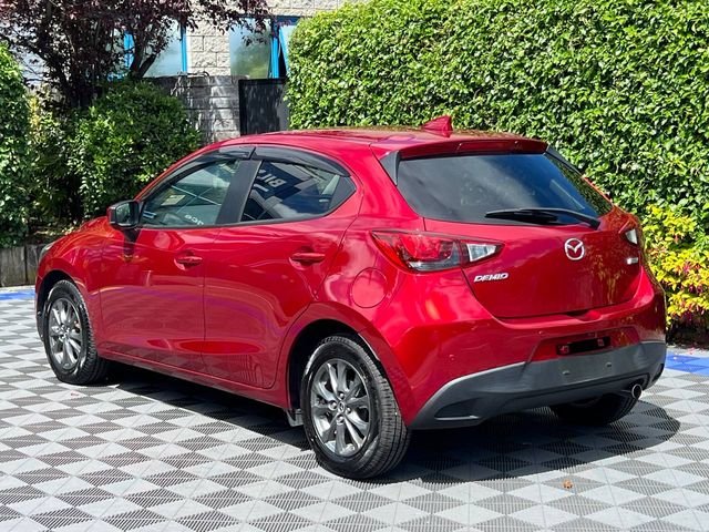 Image for 2018 Mazda Demio 1.3 SKYACTIV ** HIGH SPEC ** // VERY LOW MILEAGE // 360 PARKING CAMERAS // HEADS-UP DISPLAY // HEATED SEATS