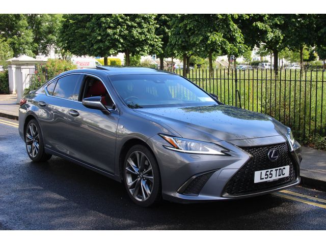 Image for 2019 Lexus ES 300h 300H F SPORT - Twin Sports Interior - Full Lexus History