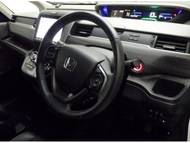 Image for 2018 Honda Freed 1.5 Petrol Hybrid EX Auto