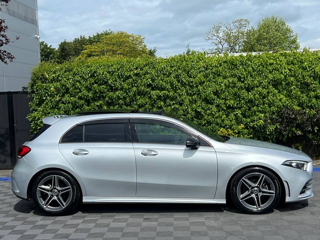 Image for 2019 Mercedes-Benz A Class A200d AMG-LINE PREMIUM PLUS // HEADS-UP DISPLAY // FULL SERVICE HISTORY // OPENING PAN ROOF