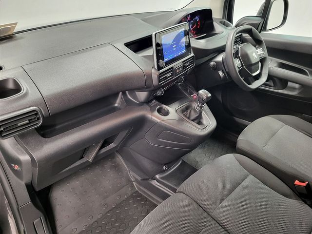 Image for 2024 Peugeot Partner PARTNER PRO PLUS1.5 From €75 Per Week