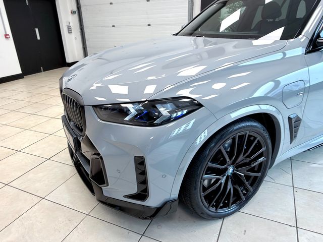 Image for 2025 BMW X5 50e Msport- Pro & Tech pack