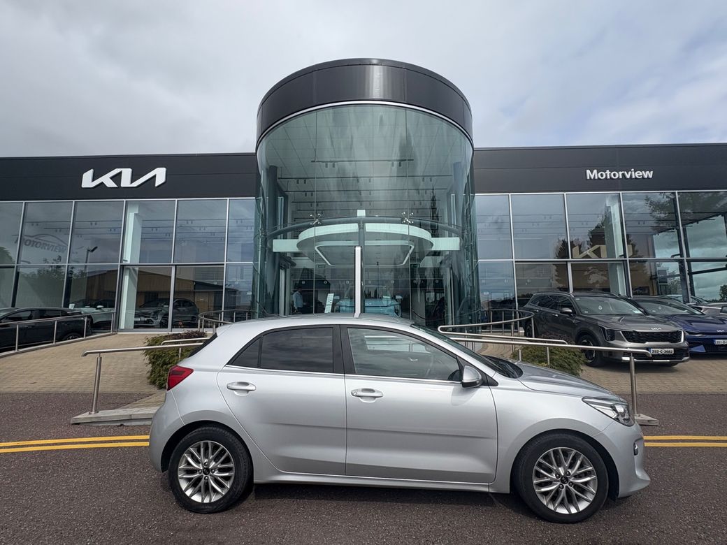 Image for 2017 Kia Rio 1.4D 3 LUXURY SPEC LEATHER , Bluetooth, USB Connection, Alloy Wheels, Touch Screen Infotainment System, Multi-Function Steering Wheel, 