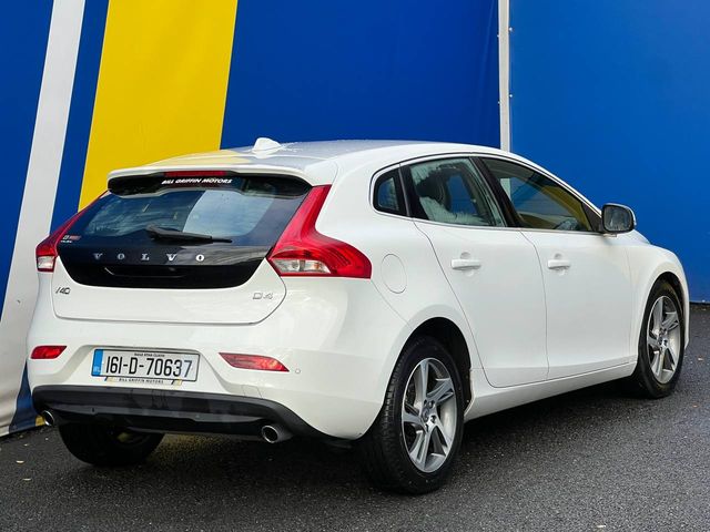 Image for 2016 Volvo V40 D4 2.0D AUTO // LEATHER HEATED SEATS // REVERSE CAMERA // ADAPTIVE CRUISE CONTROL