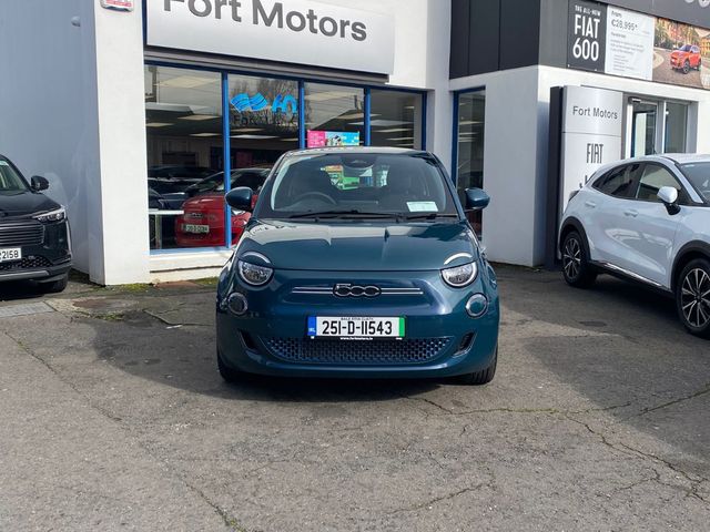 Image for 2025 Fiat 500e Icon 42KWH 3DR Auto