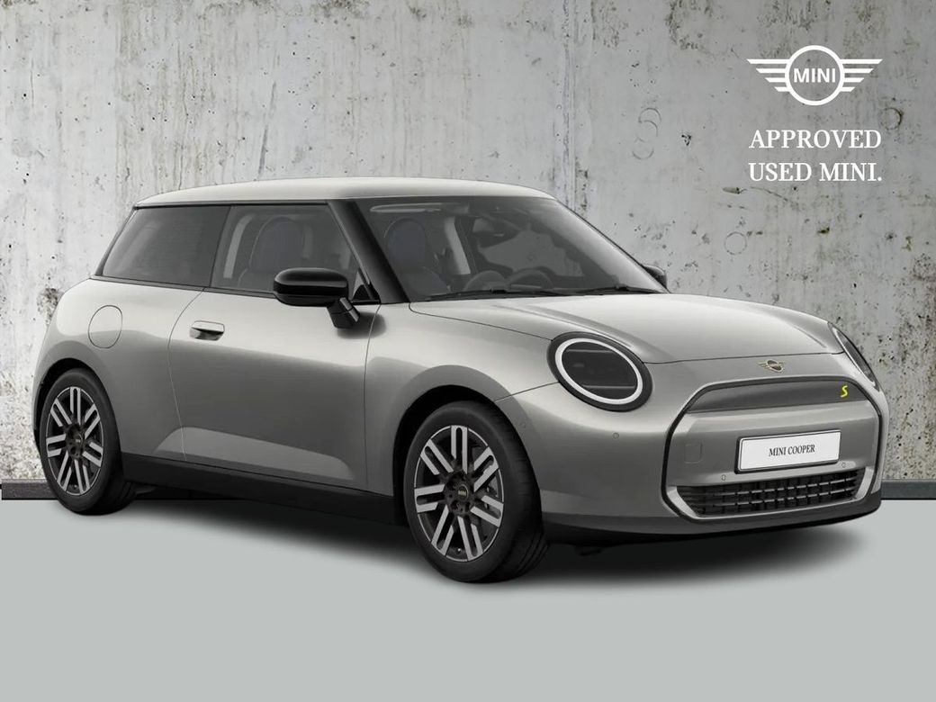 Image for 2026 Mini Cooper Cooper SE Classic Level 1