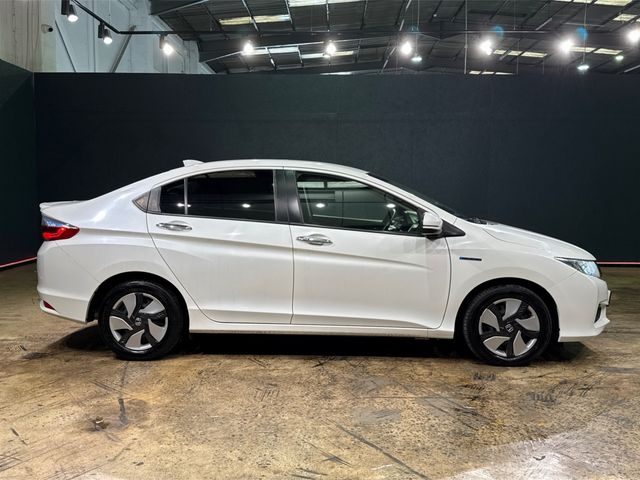 Image for 2017 Honda Grace 1.5 HYBRID - CRUISE CONTROL - REAR CAMERA - PUSH BUTTON START/STOP - CRUISE CONTROL