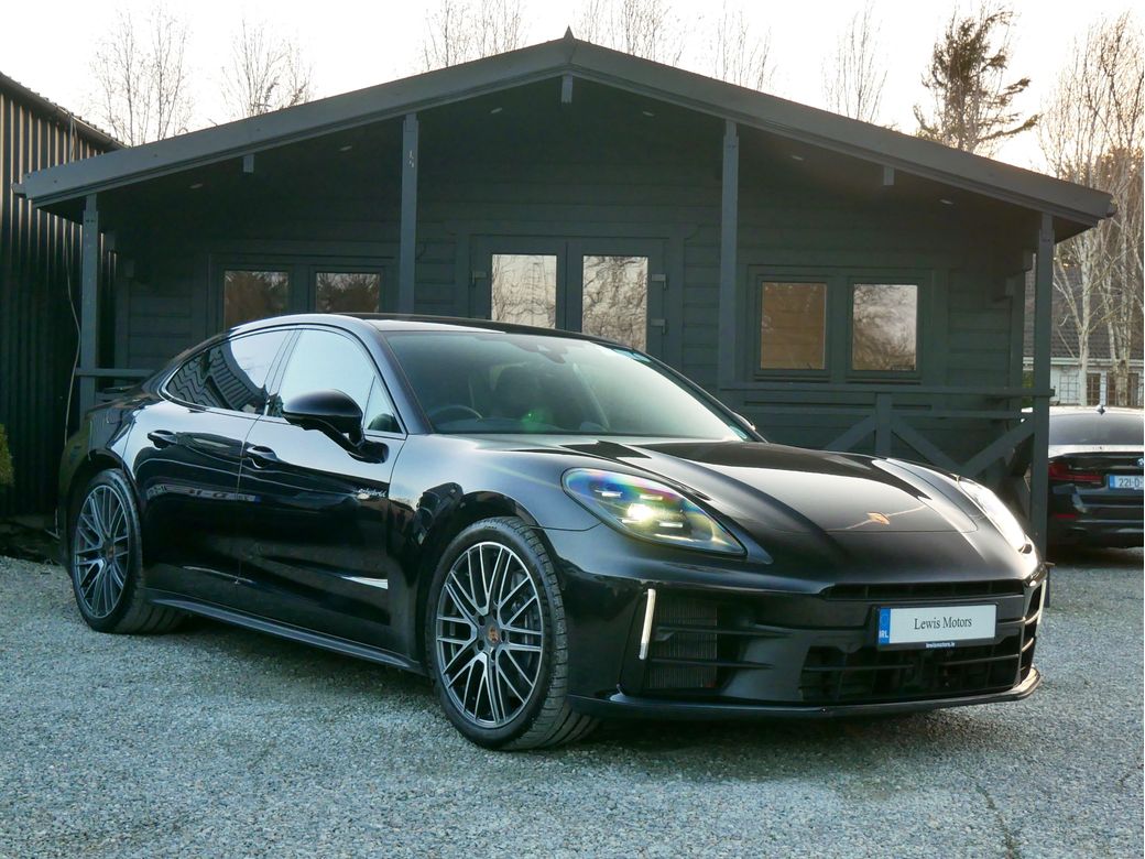 Image for 2024 Porsche Panamera 4 PDK