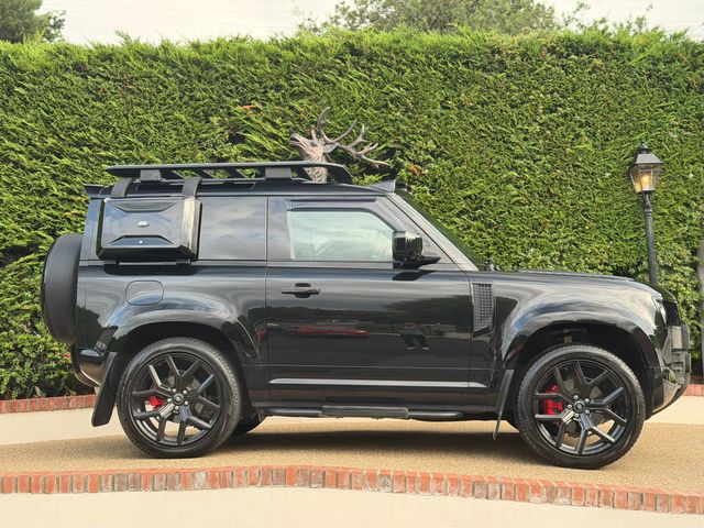 Image for 2024 Land Rover Defender D250 AWD AUTO Hard Top SE 3 dr SUV 90
